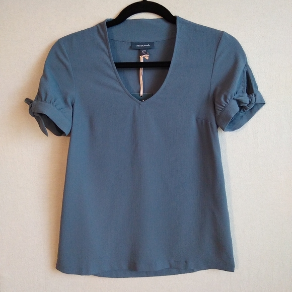 Modcloth Ideal Discovery Short Sleeve Blouse - Picture 2 of 8